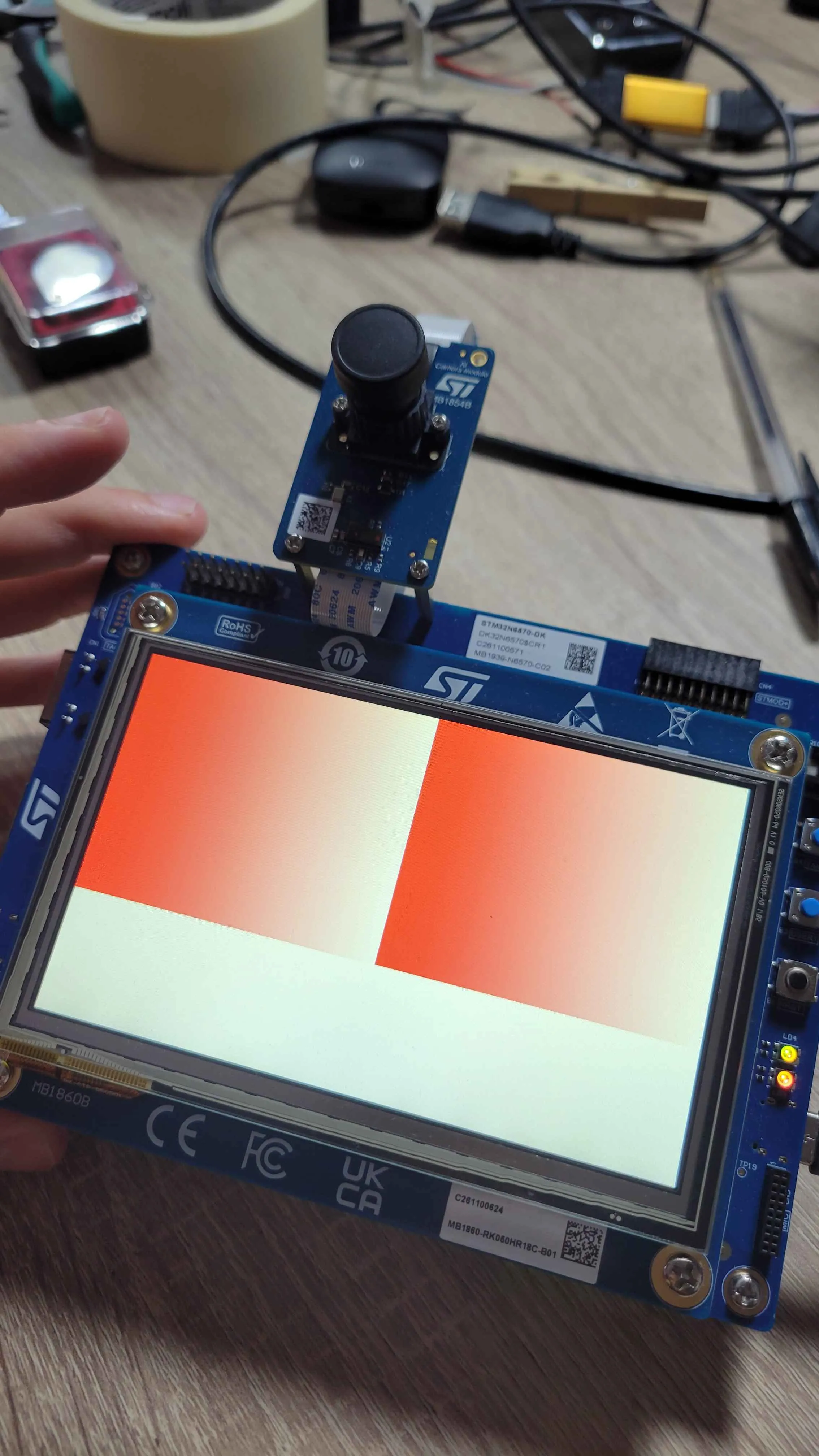 Working display with framebuffer from AXISRAM1/2